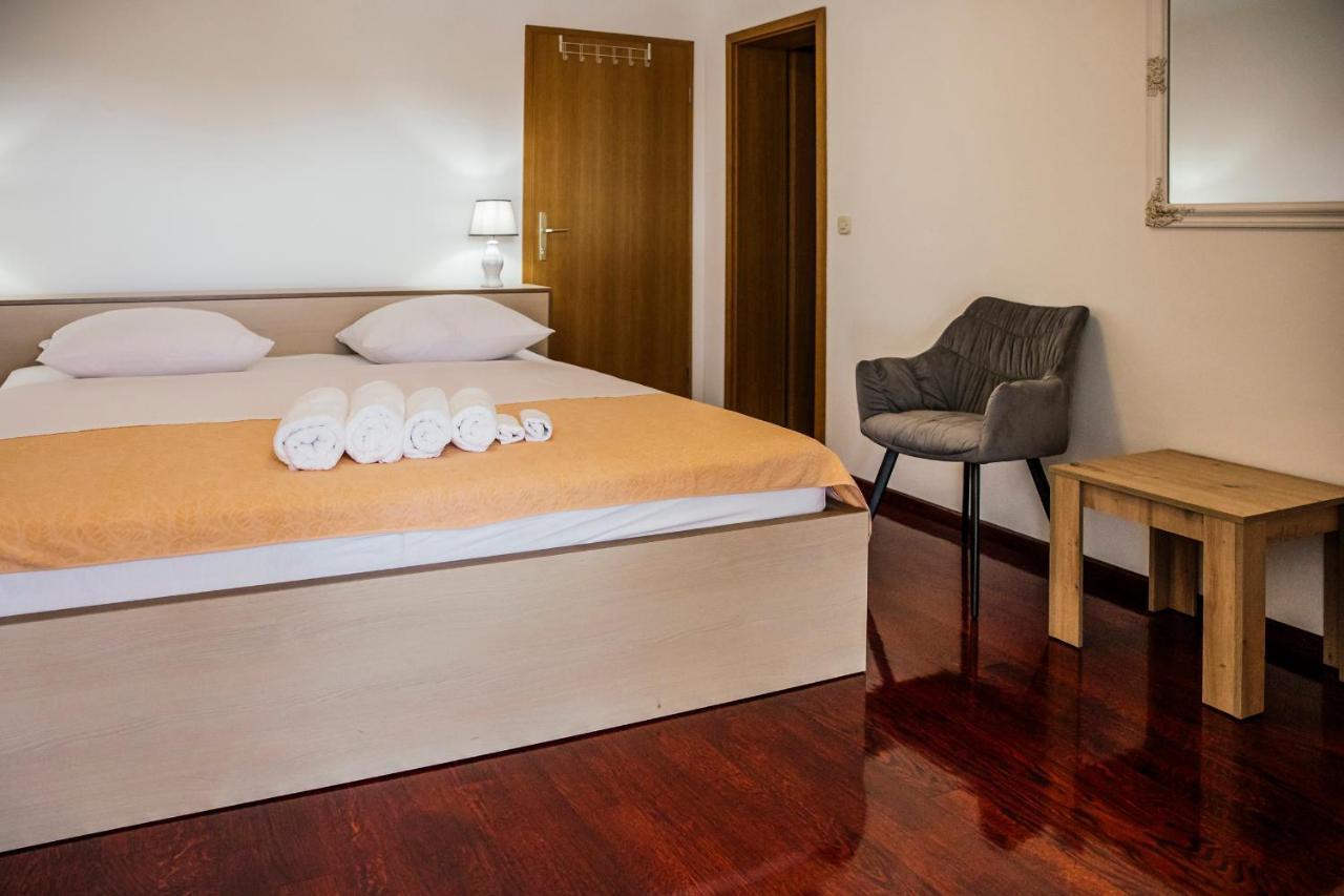 Villa Stillness Cista Provo Ngoại thất bức ảnh
