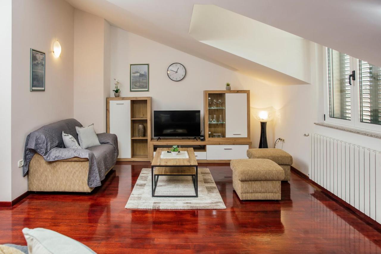 Villa Stillness Cista Provo Ngoại thất bức ảnh